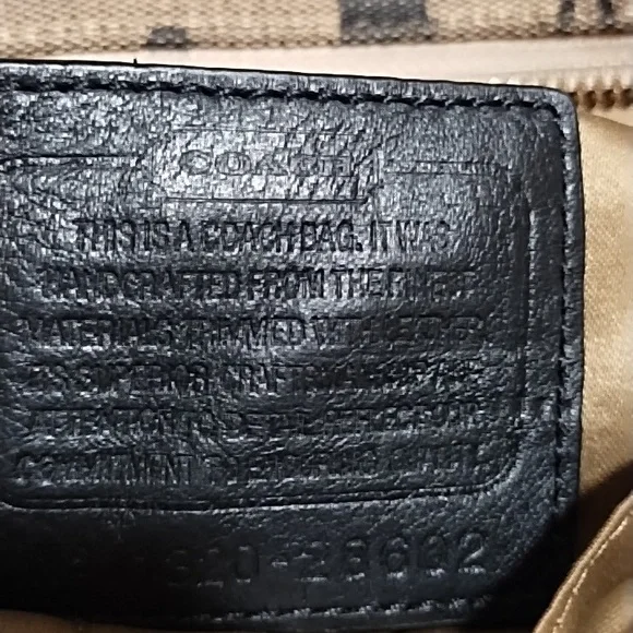 WOMEN PURSE COACH. - Picture 7 of 8